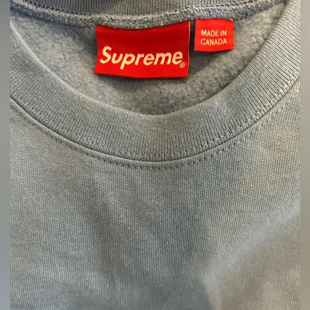 Gonz Logo Supreme Crewneck Sweatshirt size M. Excellent condition. Never worn. - Picture 3 of 5